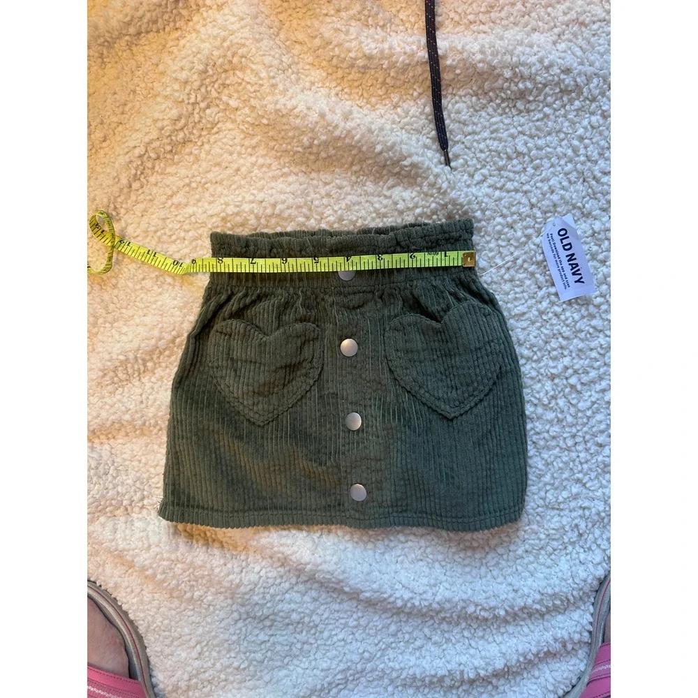 Old Navy Toddler Girls Olive Green Corduroy Heart Pocket Skirt 18-24M NWT